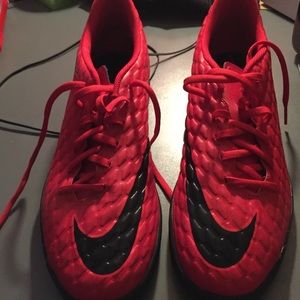 Size 11.5 Nike indoor soccer shoes never worn